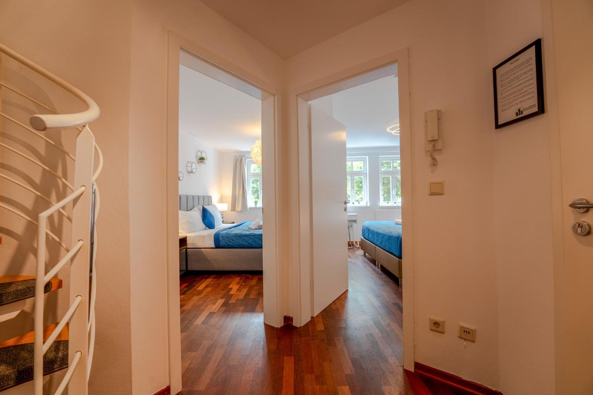 Schlossberg Residences - Markplatz City-Apartment Weinheim Exterior photo